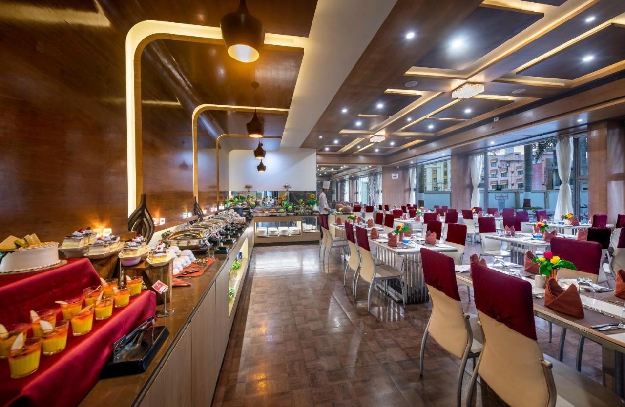 Lords Inn Szomnáth Kültér fotó